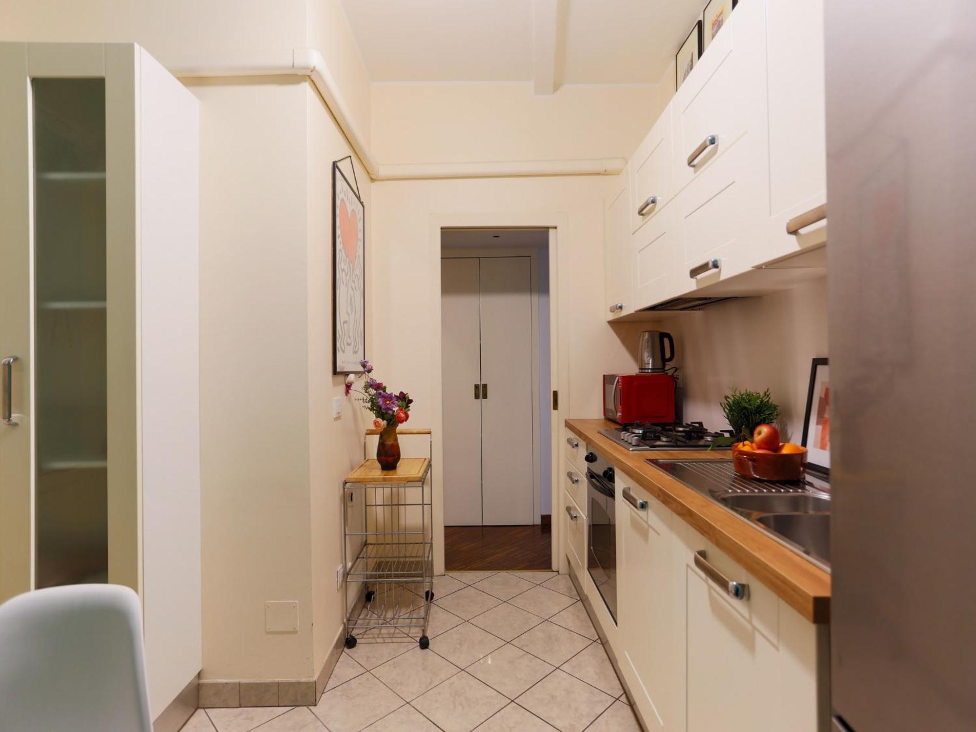 The Best Rent - Spacious One-Bedroom Apartment Near The Columns Of San Lorenzo Milano Eksteriør bilde
